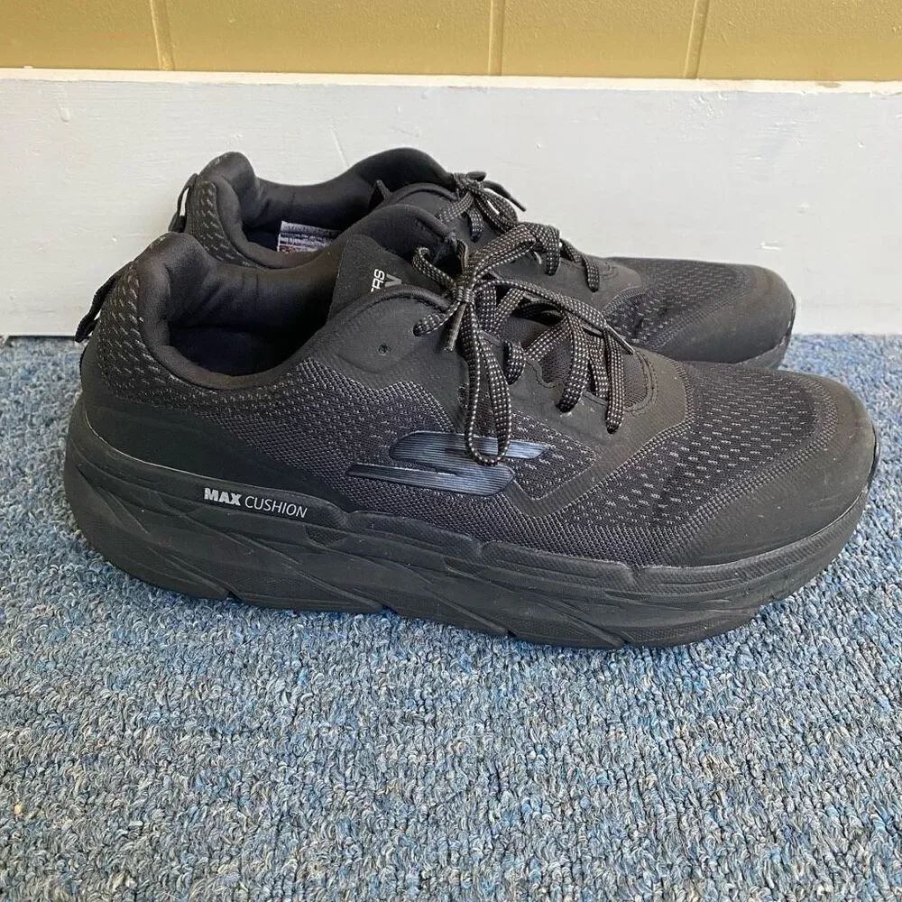 Skechers men 10.5 air cooleo goga mat extra wide fit tie up athletic shoes black
